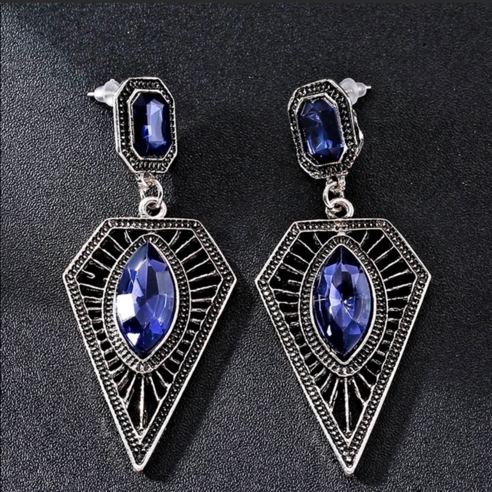 Vintage Silver Blue Gem Dangle Stud Earrings - Picture 5 of 8